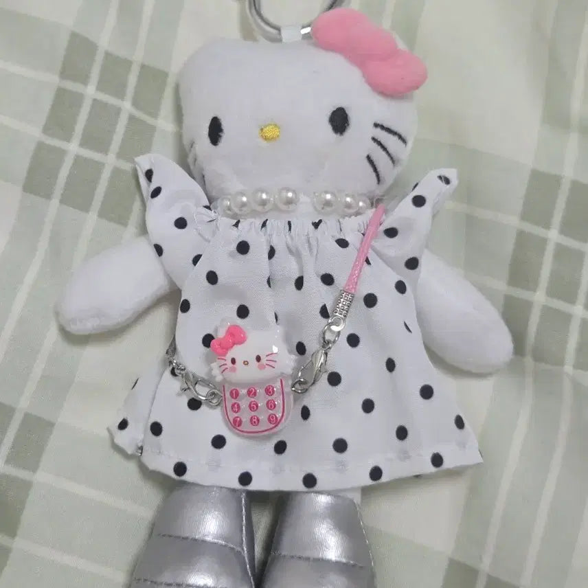 [BUNJANG] Hello Kitty Long Legs Summer Dress Charm / 키티 롱다리 여름원피스 키링