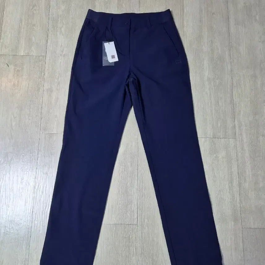 [BUNJANG] Cutter & Buck Women's Golf Pants (Size 26) / (새상품)커터앤벅골프 여성바지(26)