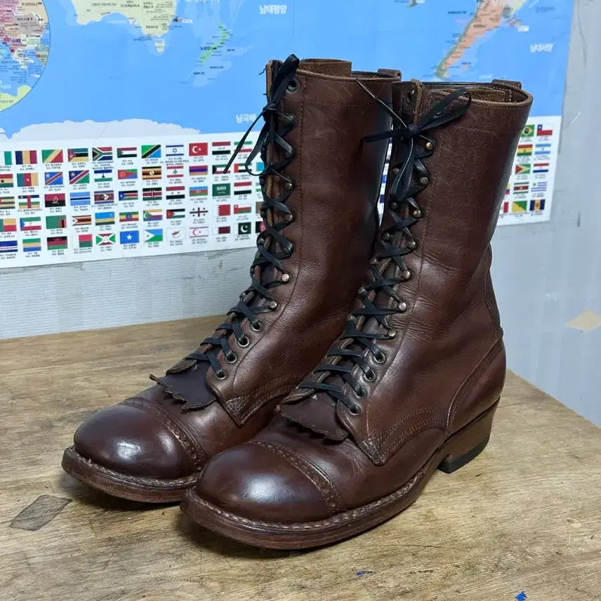[BUNJANG] Whites Smoke Jumper Brown Horween Chromexcel Leather Double Leather Sole Medallion Cap Toe Boots / 화이츠 스모크점퍼 10D 판매합니다
