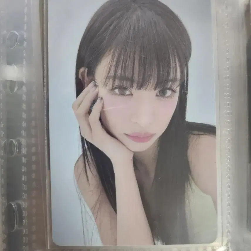[BUNJANG] fromis_9 Lee Chaeyoung Super Sonic Photocard / 프로미스나인 이채영 수퍼소닉 포카