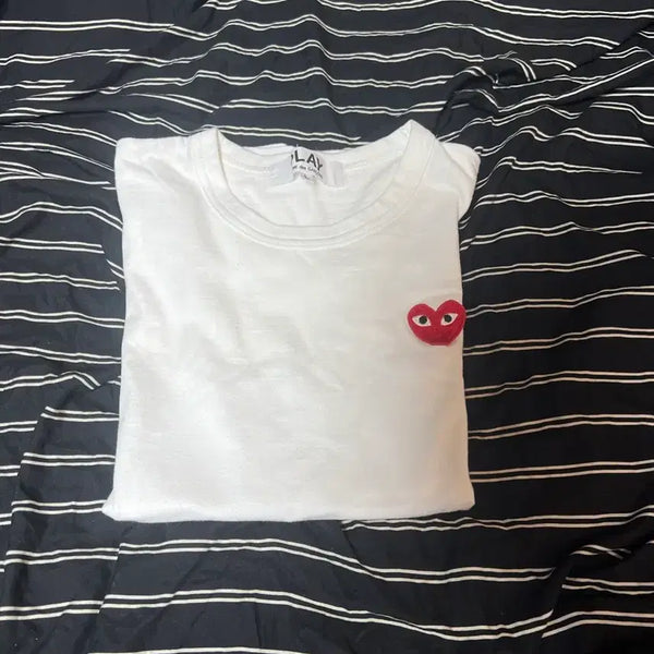 [BUNJANG] Comme des Garçons Play White T-Shirt / 꼼데가르송 플레이 반팔티 화이트