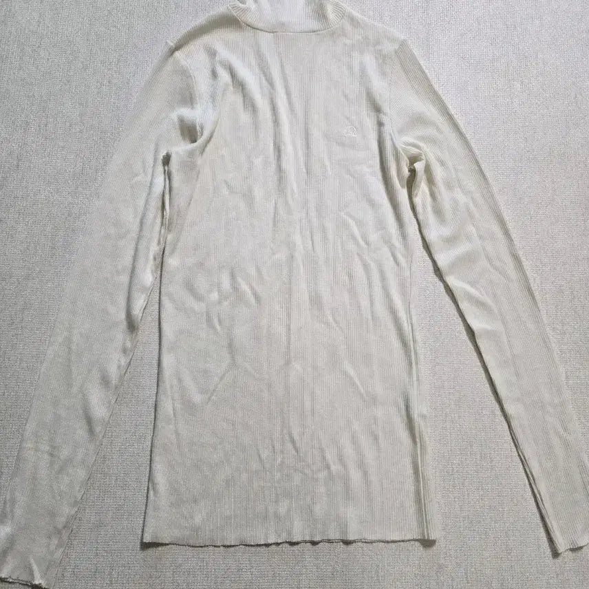 [BUNJANG] Diagonal Turtleneck Knit Ivory / 다이애그널 목폴라니트 아이보리
