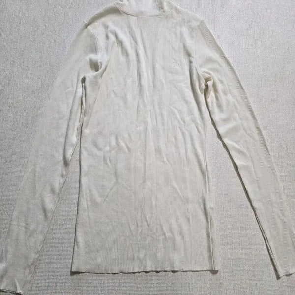 [BUNJANG] Diagonal Turtleneck Knit Ivory / 다이애그널 목폴라니트 아이보리