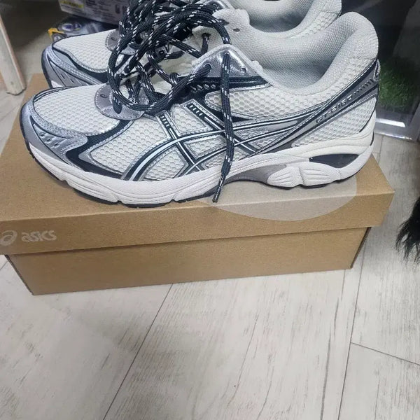 [BUNJANG] ASICS x KITH GT-2160 Sneakers / 아식스x키스 gt2160