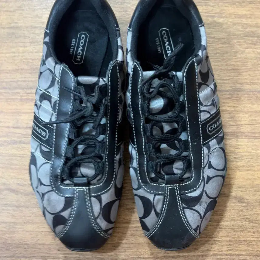 [BUNJANG] Coach Kirby Monogram Printed Sneakers Black / 코치 커비 모노그램 프린팅 스니커즈 블랙 230