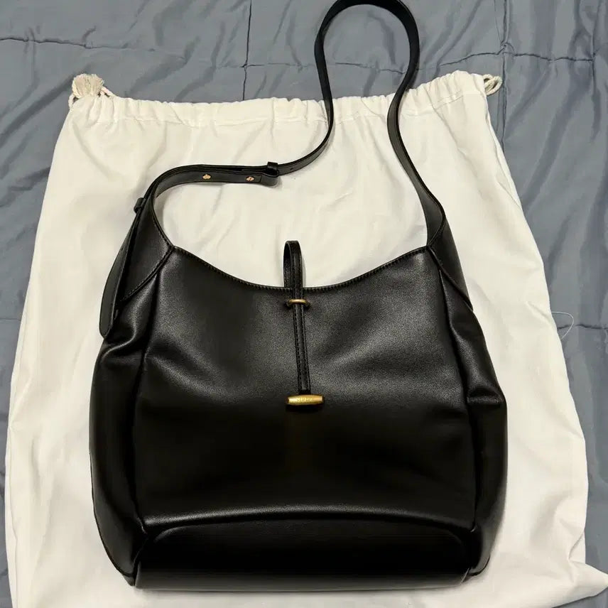 [BUNJANG] LEMAIRE Croissant Bag Black / 르메메 삭 로망 블랙
