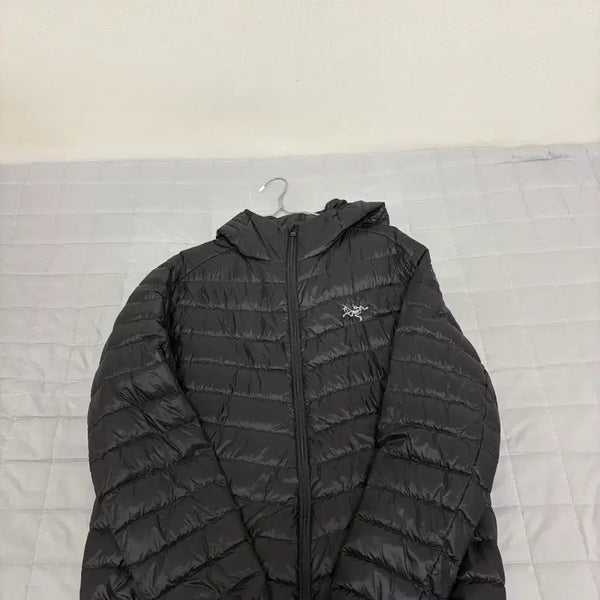 [BUNJANG] Arc'teryx Lightweight Down Jacket Black / 아크테릭스 경량 패딩 블랙