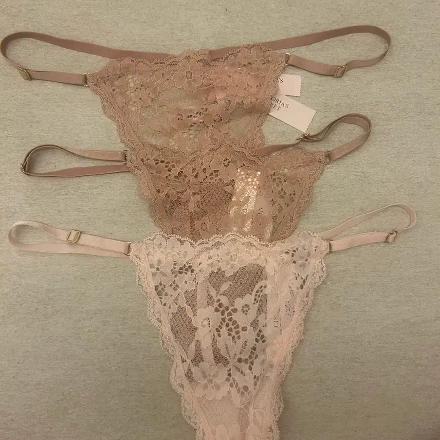 [BUNJANG] Victoria's Secret Lace Thong Panty / 빅토리아 시크릿 레이스 티팬티