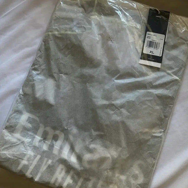 [BUNJANG] Adidas Real Madrid 2025/2026 Away Long Sleeve Jersey XL / [미개봉 새상품] 25/26 레알마드리드 어웨이 긴팔 xl