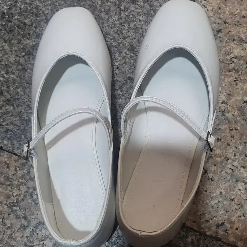 [BUNJANG] ChakanGudu Mary Jane White Shoes 240 / 착한구두 메리제인 화이트 240