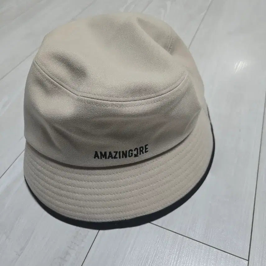 [BUNJANG] Amazingcree Bucket Hat Beige / 어메이징크리 모자(정품)