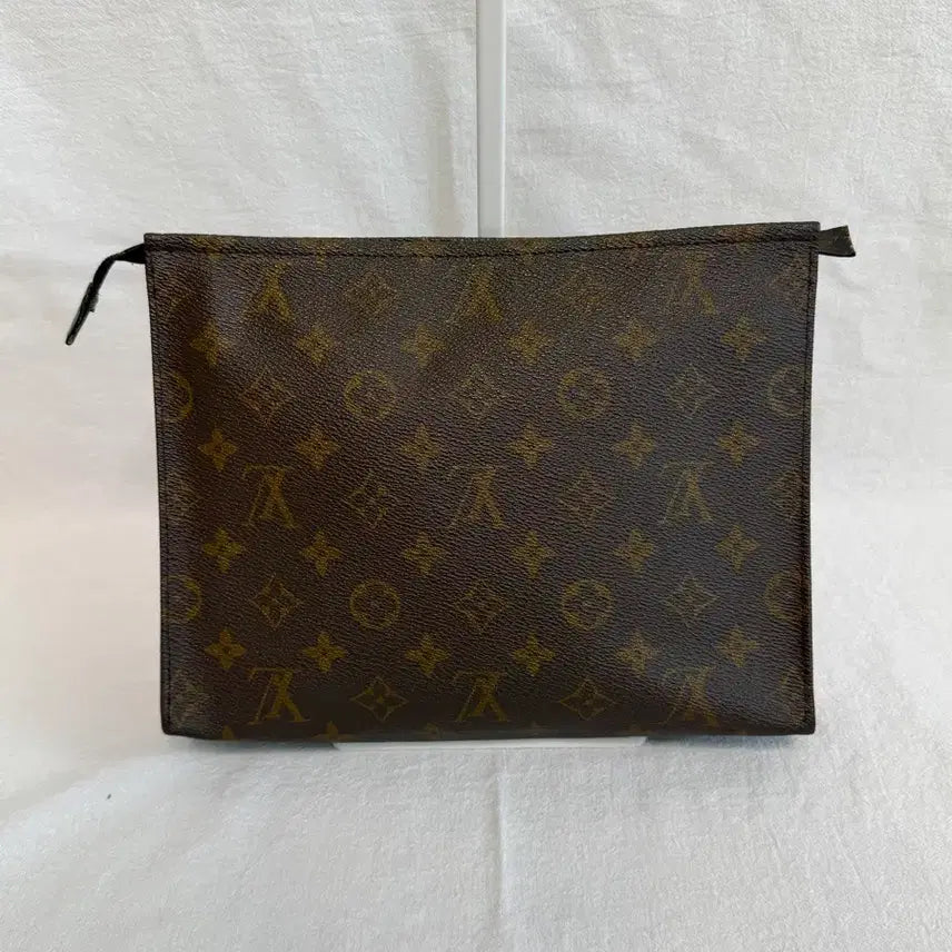 [BUNJANG] Louis Vuitton Monogram Toiletry Pouch 26 Clutch Bag / 정품 루이비통 모노그램 토일렛 클러치백 26