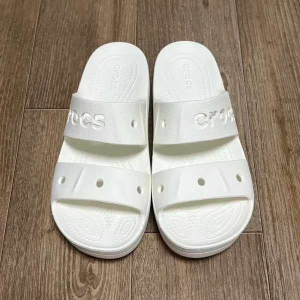 [BUNJANG] Crocs Baya Platform Sandals White 208188-100 / 크록스 바야 플랫폼 샌들 화이트 슬리퍼 208188-100