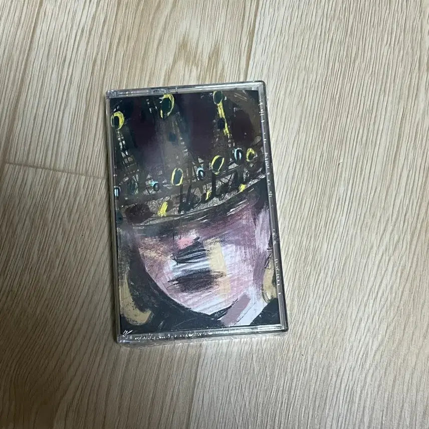 [BUNJANG] Enlisted Damon's Year Headache Cassette / [미개봉 새상품] 데이먼스이어 헤드에이크 카세트