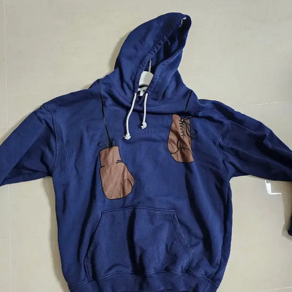 [BUNJANG] Navy Hoodie with Boxing Glove Design / 네이비 후드