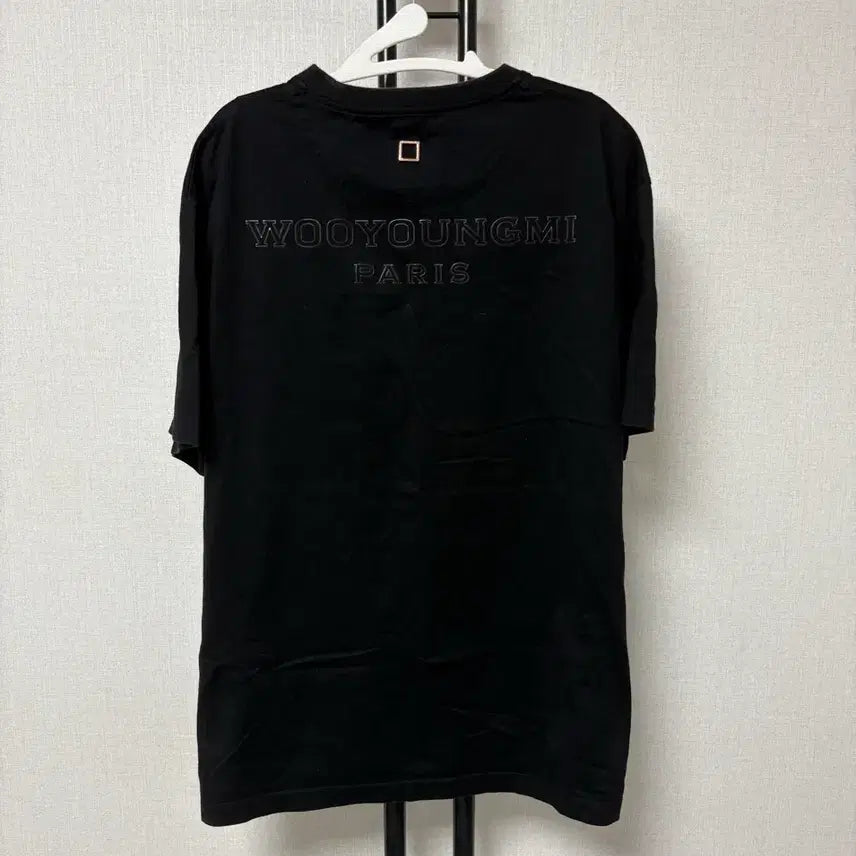 [BUNJANG] Wooyoungmi Outline Back Logo T-Shirt Black / [50] 우영미 아웃라인 백로고 반팔티 블랙