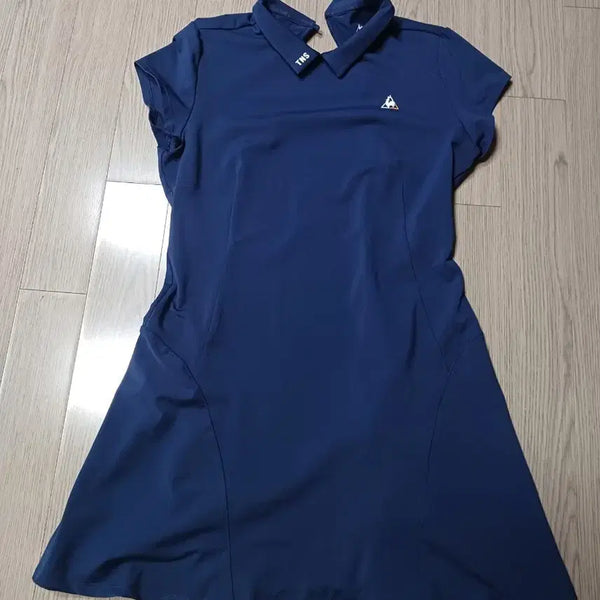 [BUNJANG] Le Coq Sportif Women's Collar Dress Navy Size 90 / 르꼬끄골프 여성 카라 원피스 네이비90