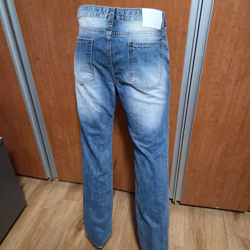 [BUNJANG] MILLIONCOR Spandex Jeans XL (Approx. Size 33) / MILLIONCOR스판청바지XL입니다만약33정도
