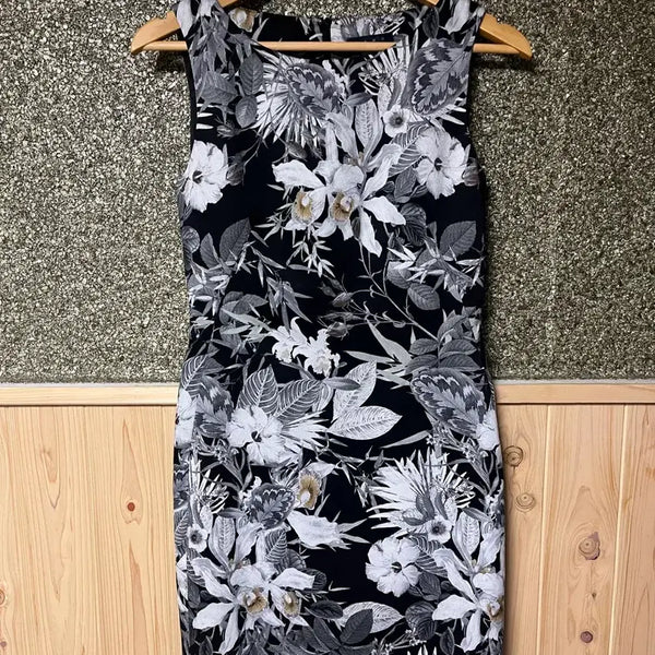 [BUNJANG] NAMU Floral Sleeveless H-Line Dress / (55)NAMU 플로럴 민소매 여성 원피스