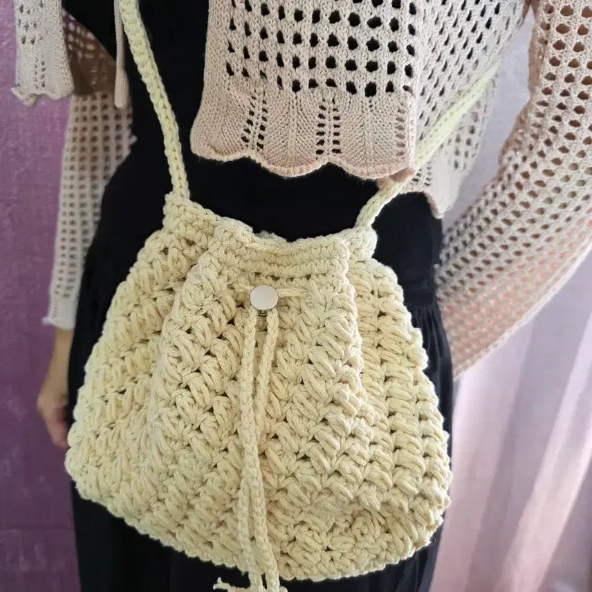 [BUNJANG] Hand-knitted Pouch Crossbody Bag / 손뜨개 복조리 크로스백