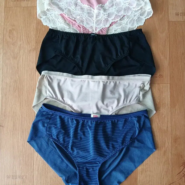[BUNJANG] Women's Lingerie Set (4 Pieces) / 여성속옷