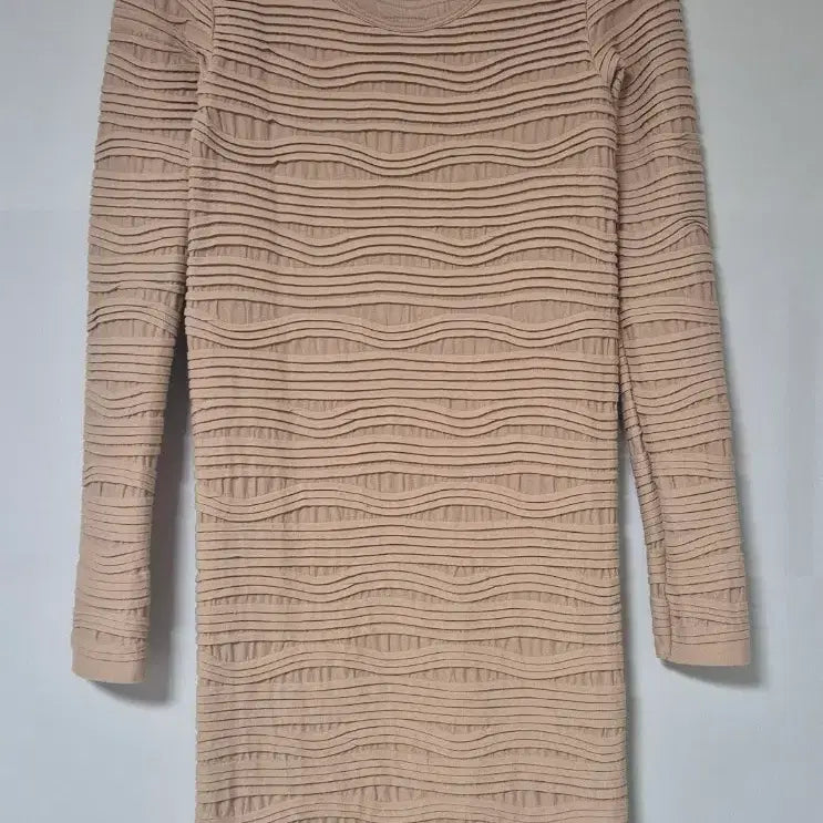 [BUNJANG] Secondskin Long Sleeve Dress / @  세컨스킨 (secondskin) 긴팔 원피스