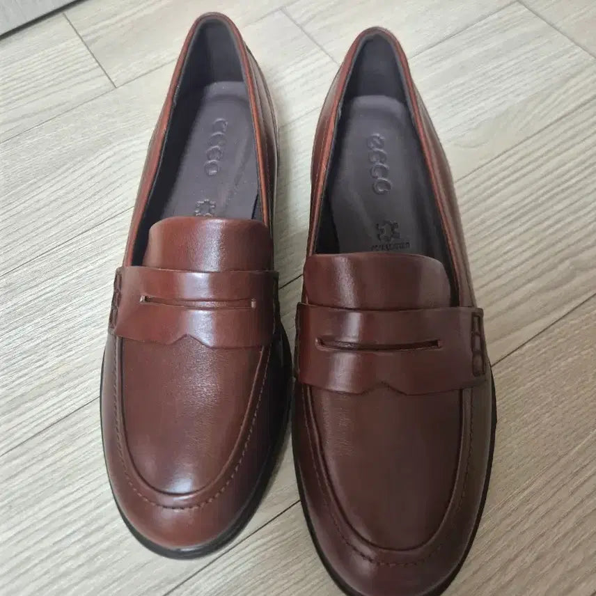 [BUNJANG] ECCO Dress Classic 15209803 Women's Loafers Brown Size 36 / (25년) ECCO 에코 드레스 클래식 15209803 여성 로퍼 36