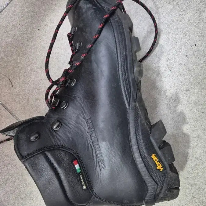 [BUNJANG] Zamberlan Vibram Gore-Tex Hiking Boots Black 280 / 잠발란 비브람 고어텍스 등산화 블랙 280