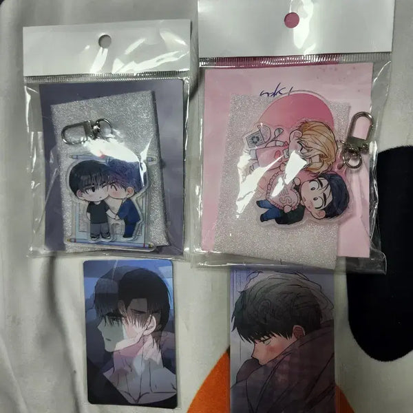[BUNJANG] Saebyeok Gureum Gang Yeon Sim Gyehoek Acrylic Keyring Lenticular Photocard Bundle Set / 새벽 구름 강 연심계획 아크릴 키링 렌티큘러 포토카드 일괄
