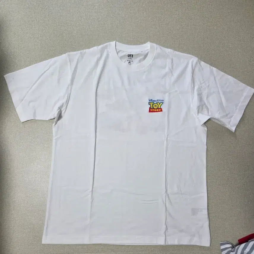 [BUNJANG] Toy Story 30th Anniversary Graphic T-Shirt White (XL) / 토이 스토리 30주년 기념 그래픽 티셔츠 화이트 (XL)