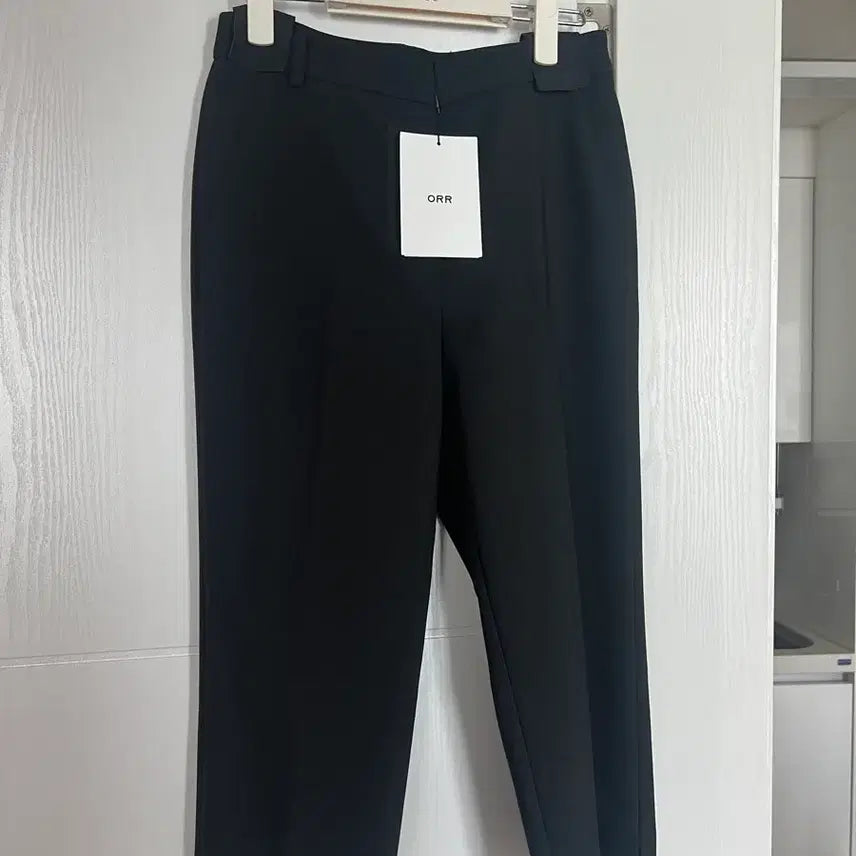 [BUNJANG] ORR Capri Slit Pants / 오르 슬릿 카프릿 팬츠