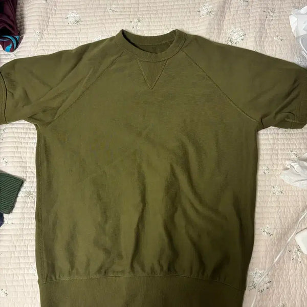 [BUNJANG] Outstanding Basic Half Sweat Olive Khaki Green T-shirt (M) / 아웃스탠딩 베이직 하프 스웨트 올리브 카키 그린 티셔츠 반팔 M