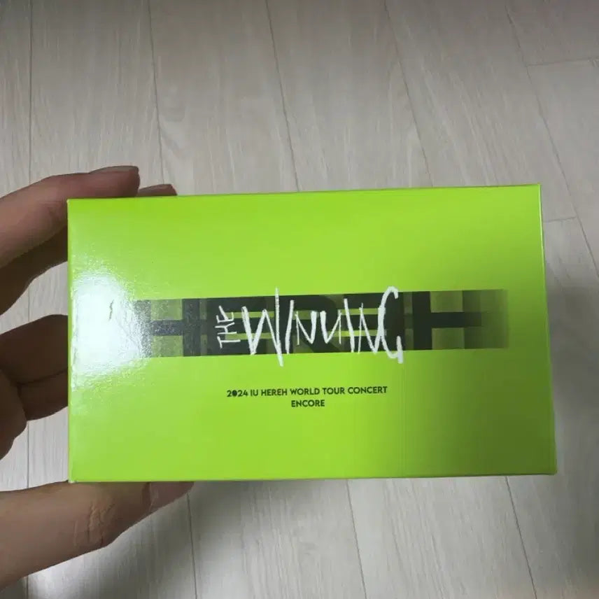 [BUNJANG] IU 2024 HEREH World Tour Concert Telescope / 아이유 2024 IU HEREH WORLD TOUR CONCERT 망원경