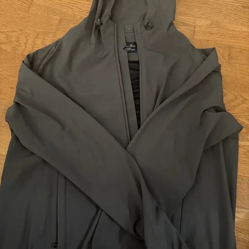 [BUNJANG] Loro Piana MatchPlay Ryder Cup 2016 Rain System Hooded Jacket / 로로피아나 MatchPlay Ryder Cup 2016 레인시스템 후드