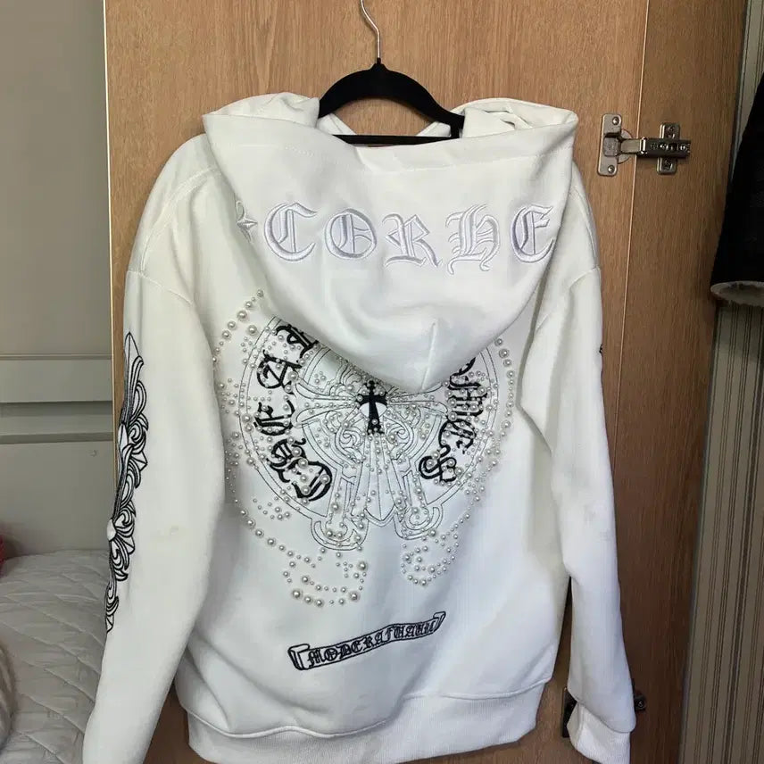 [BUNJANG] Chrome Hearts Pearl Hoodie White Unisex / 크롬하츠 진주 후드티 흰색 남녀공용