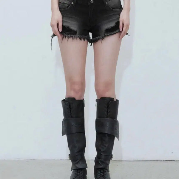 [BUNJANG] Bohemian Seoul Darkness Low-Waist Shorts / 보헤미안서울 다크니스 로우웨스트 쇼츠 반바지