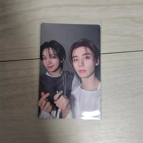[BUNJANG] BOYNEXTDOOR HOME Album Unit Photocard - Mulmeongz Jaehyun & YiHan / 보이넥스트도어 홈 앨범 유닛포카 물멍즈 재현이한