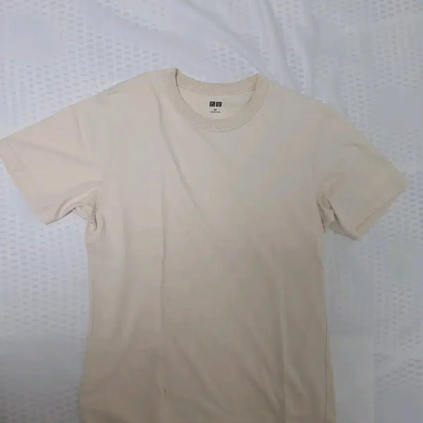 [BUNJANG] Uniqlo Crewneck T-Shirt (M) / 유니클로 크루넥 티셔츠 M