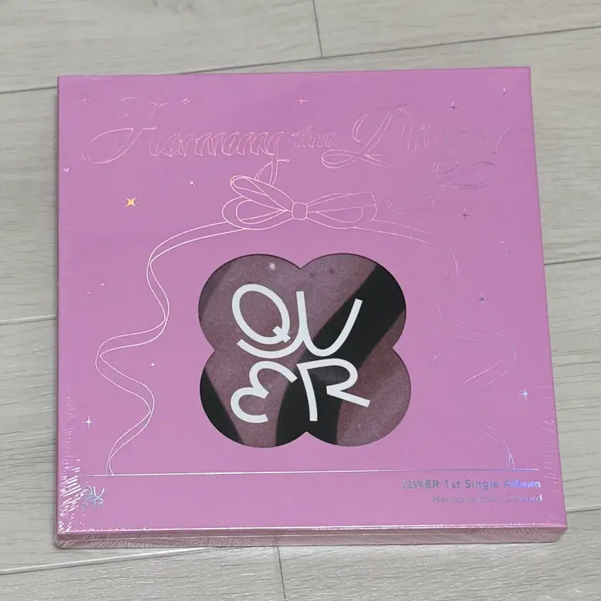 [BUNJANG] QWER 1st Album 'Discord' Sealed Album / [미개봉] QWER 1st Discord 앨범 상태 최상