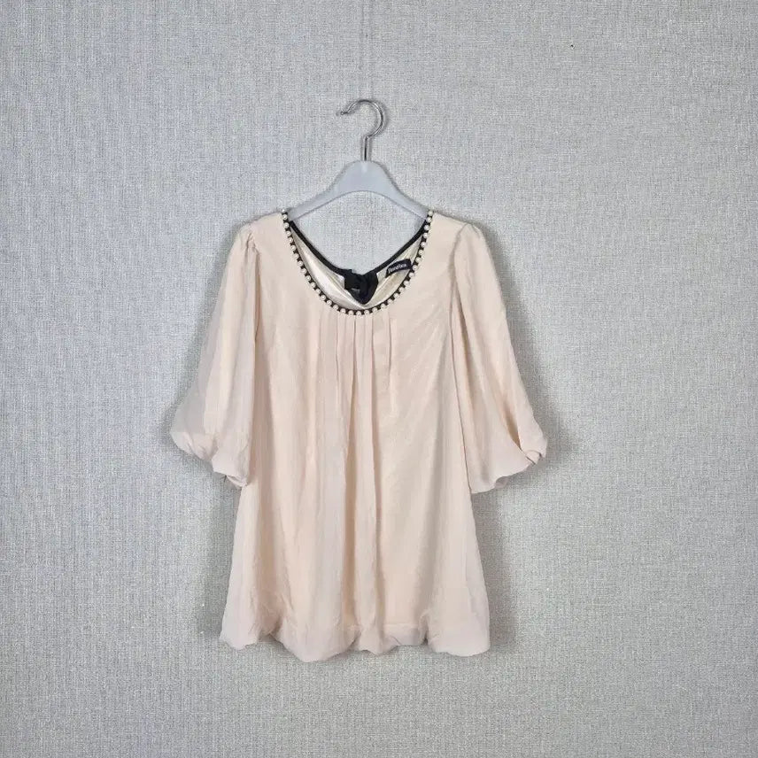 [BUNJANG] Pearl Embellished Back Ribbon Blouse / (#55,66추천/L)진주장식 뒷리본 블라우스