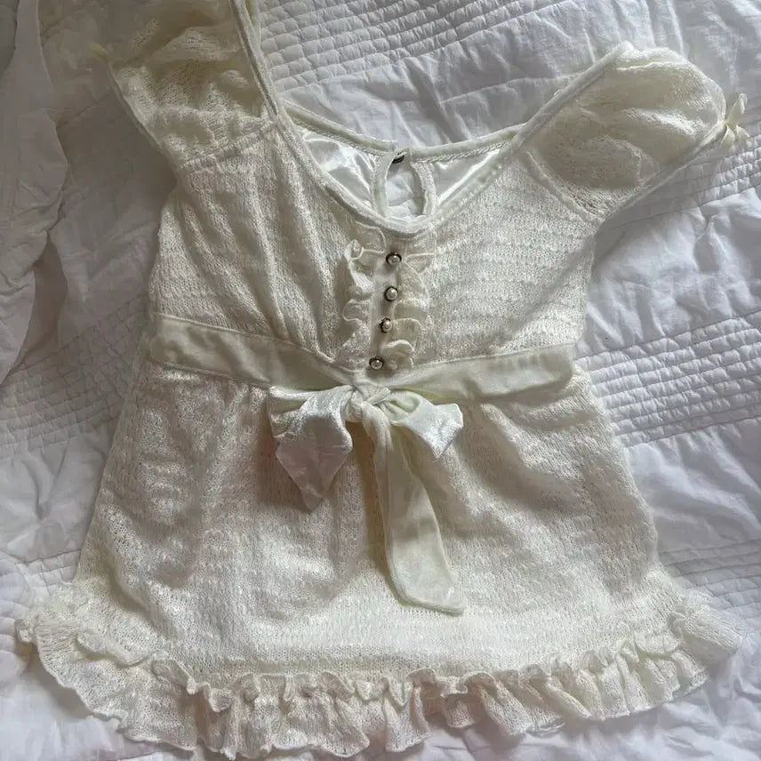 [BUNJANG] LIZ LISA Hime Gyaru Lolita Style Blouse / 리즈리사 빈티지 히메갸루 로걀 지뢰계 블라우스