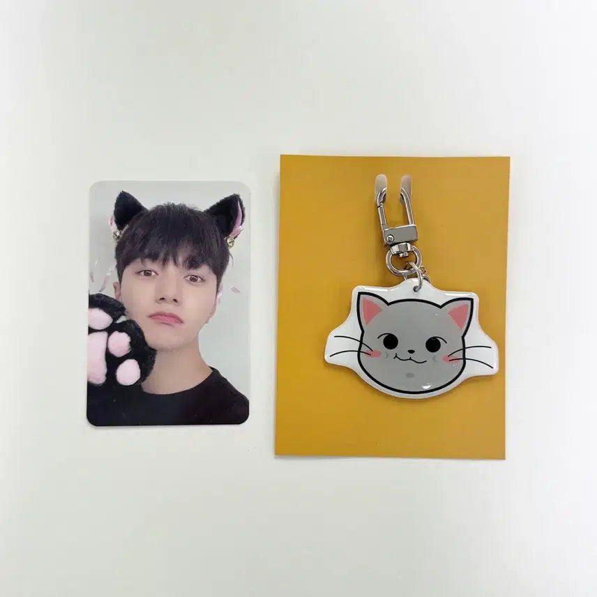 [BUNJANG] INFINITE L Kim Myungsoo Yokohama Lucky Draw Photocard Keyring MD / 인피니트 엘 김명수 포카 양도 일본 요코하마 키링 엠디 미공포
