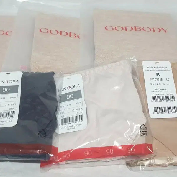 [BUNJANG] Godbody Comfort Panties (4-Pack), Wacoal & Pandora Venus Sanitary Panties (3-Pack) / 새제품 갓바디 안착팬티 4매  와코루 판도라 비너스 위생팬티 3매