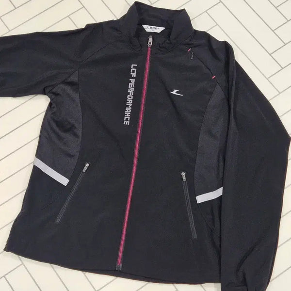 [BUNJANG] Lecaf Women's Size 90 Lightweight Spandex Windbreaker Black / 르까프 여자90 스판 경량 바람막이 블랙