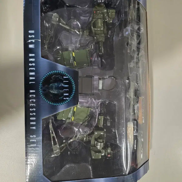 [BUNJANG] NECA Alien USCM Arsenal Accessory Set Figure (Sealed) / (미개봉) 네카 에일리언 USCM 아세날 액세서리 세트 피규어