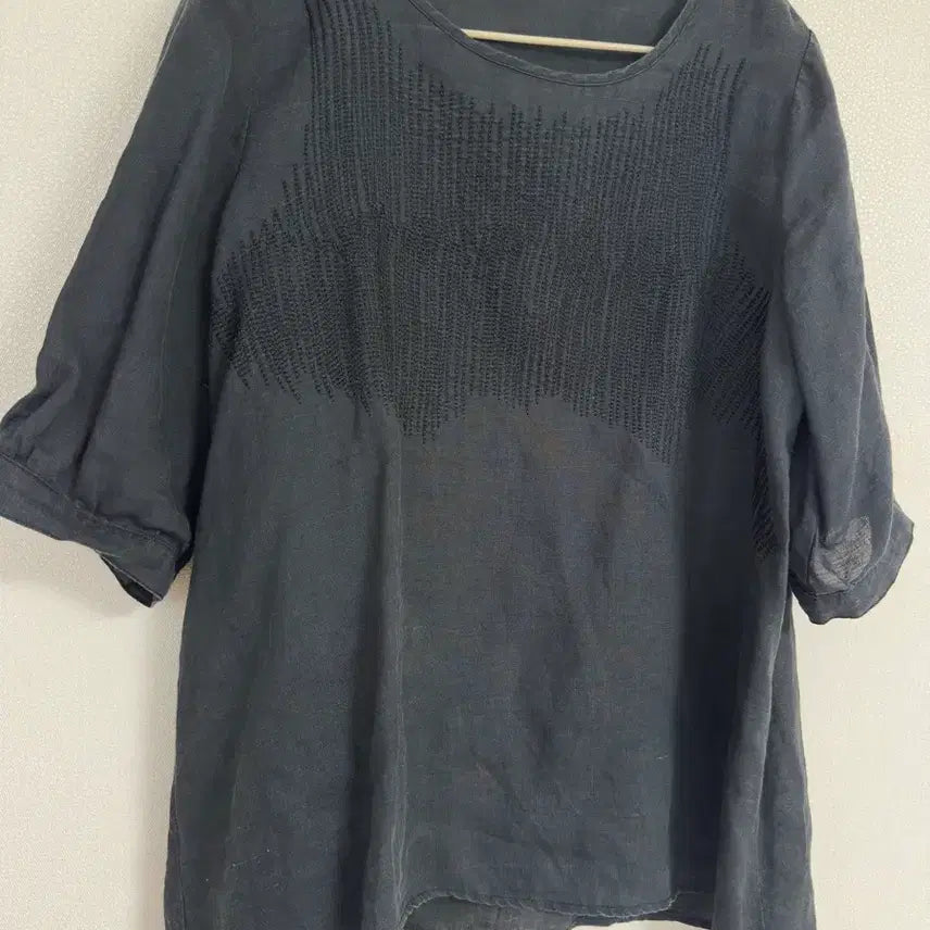 [BUNJANG] Embroidered Linen Blouse / 자수 린넨 블라우스