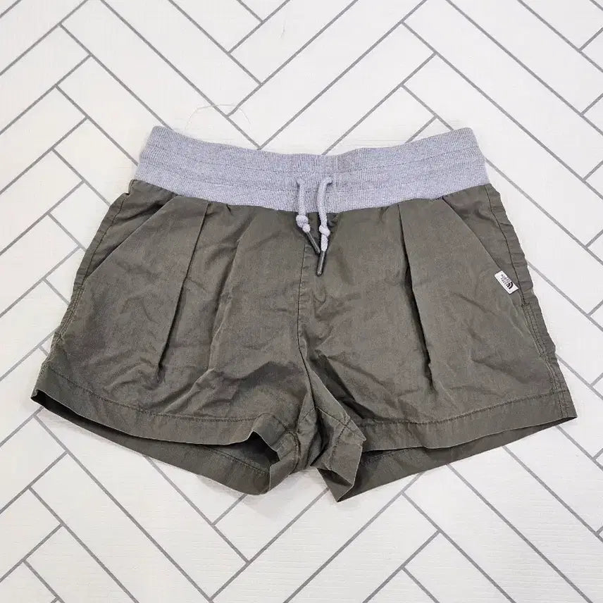 [BUNJANG] The North Face Women's Khaki Shorts / 노스페이스 여성 반바지 카키
