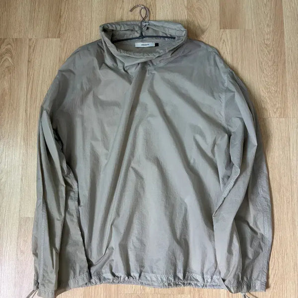 [BUNJANG] Amomento Sheer Nylon Cowl Neck Anorak / Amomento Sheer Nylon Cowl Neck Anorak