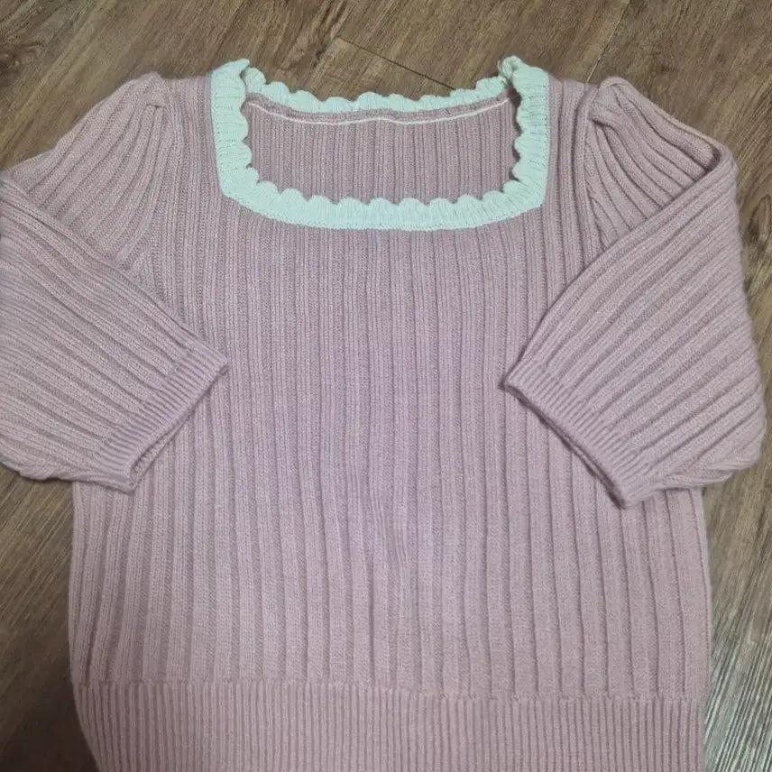 [BUNJANG] Pink Short-Sleeve Knit Sweater / 핑크색 반팔 니트 스웨터