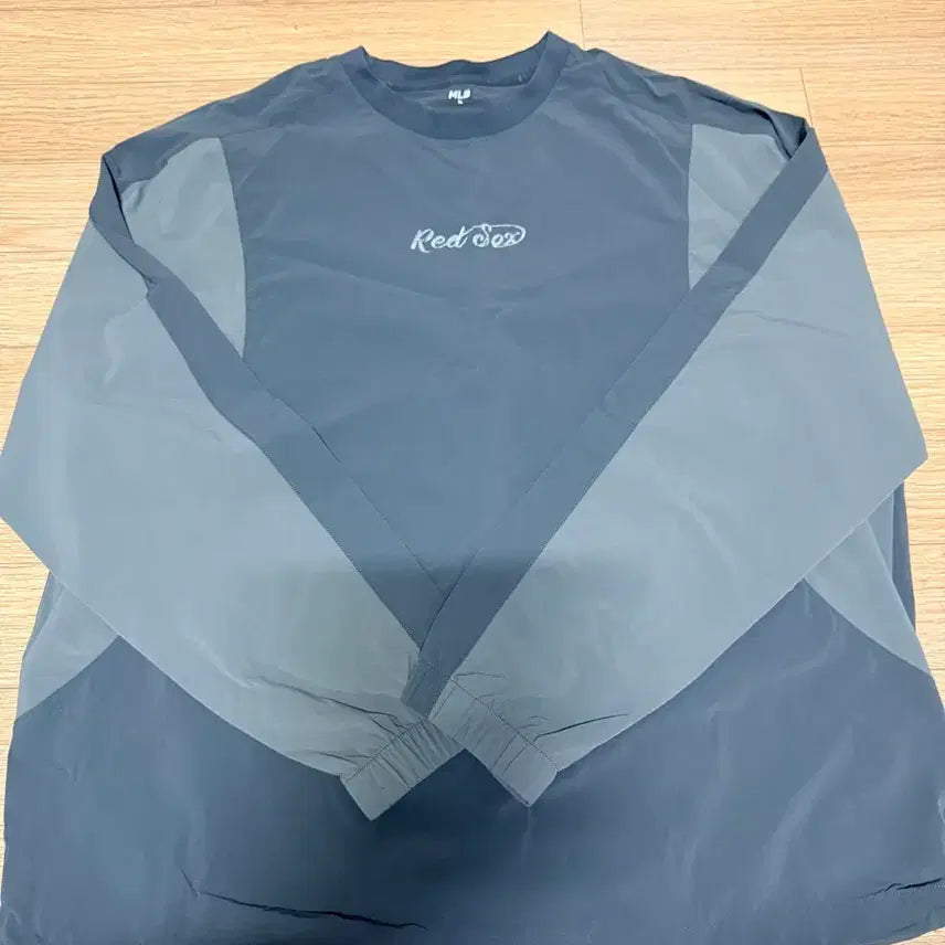 [BUNJANG] MLB Nylon Sweatshirt (Oversized Fit) / MLB 나일론 맨투맨 (오버핏)